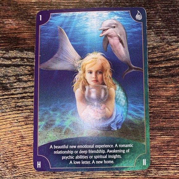 Angel Wisdom Tarot Deck - Picture 2 of 3